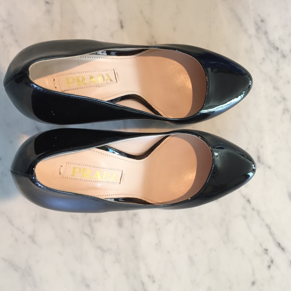 Prada Patent Platform Pumps - Picture 6 of 6